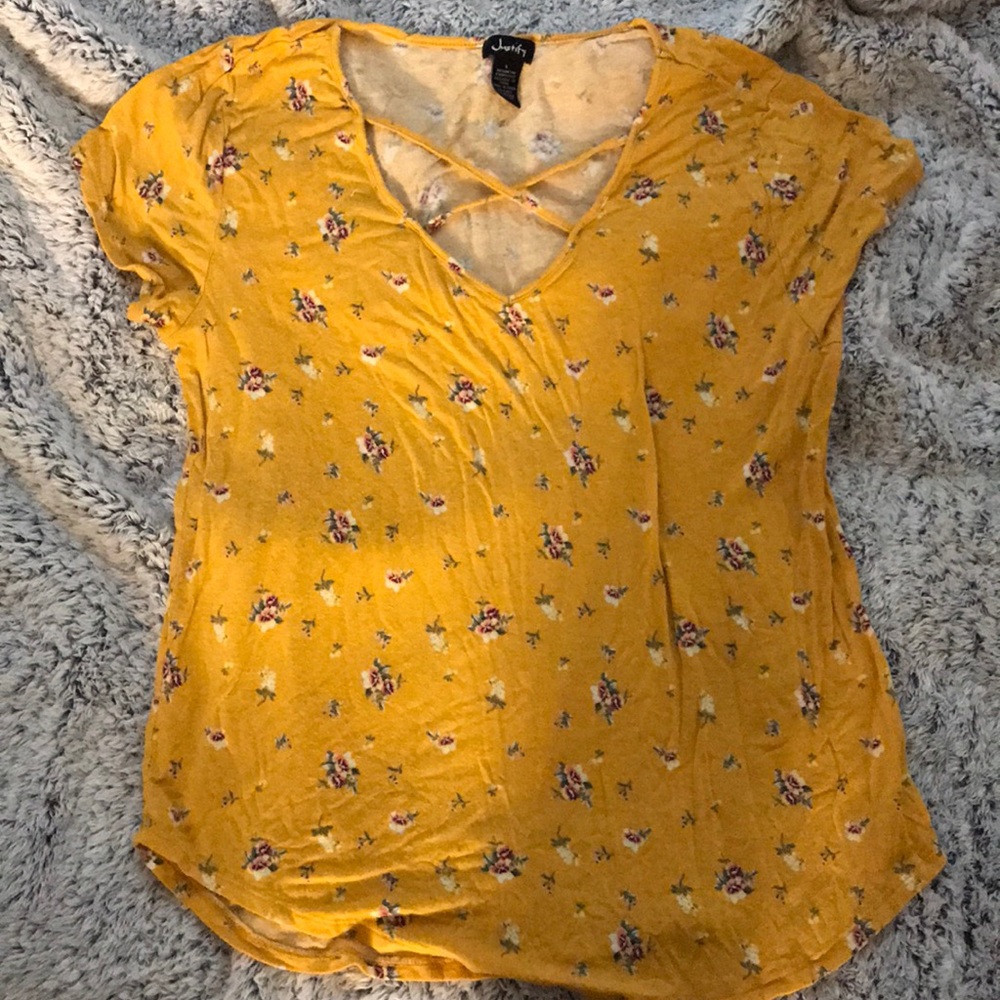 Simple T-shirt